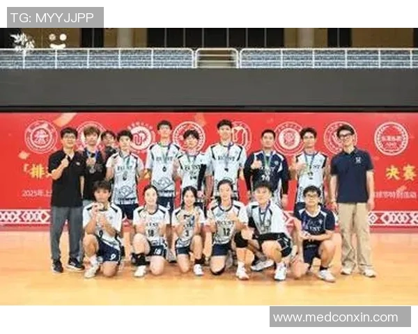 排球战术评比揭晓上海排球队荣登第五名引发热议 排球战术评比揭晓上海排球队荣登第五名引发热议