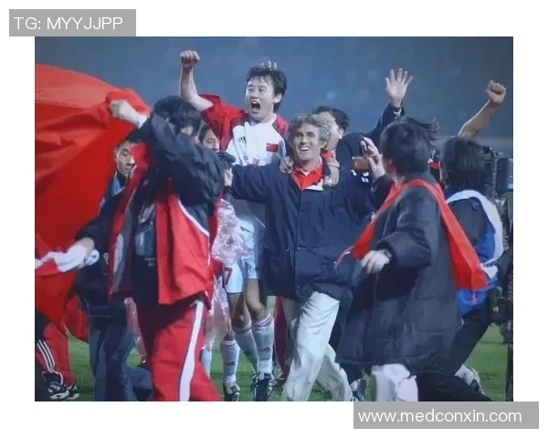 沈阳190cm足球明星的崛起与未来发展之路探讨 沈阳190cm足球明星的崛起与未来发展之路探讨