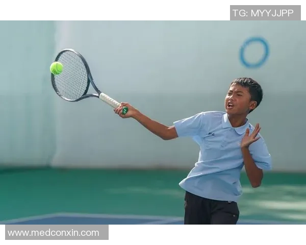 赛后分析:广州网球队与杭州网球队在战术灵活性上的较量与启示 赛后分析:广州网球队与杭州网球队在战术灵活性上的较量与启示